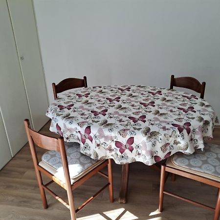 Yulia Apartman Pula Dış mekan fotoğraf